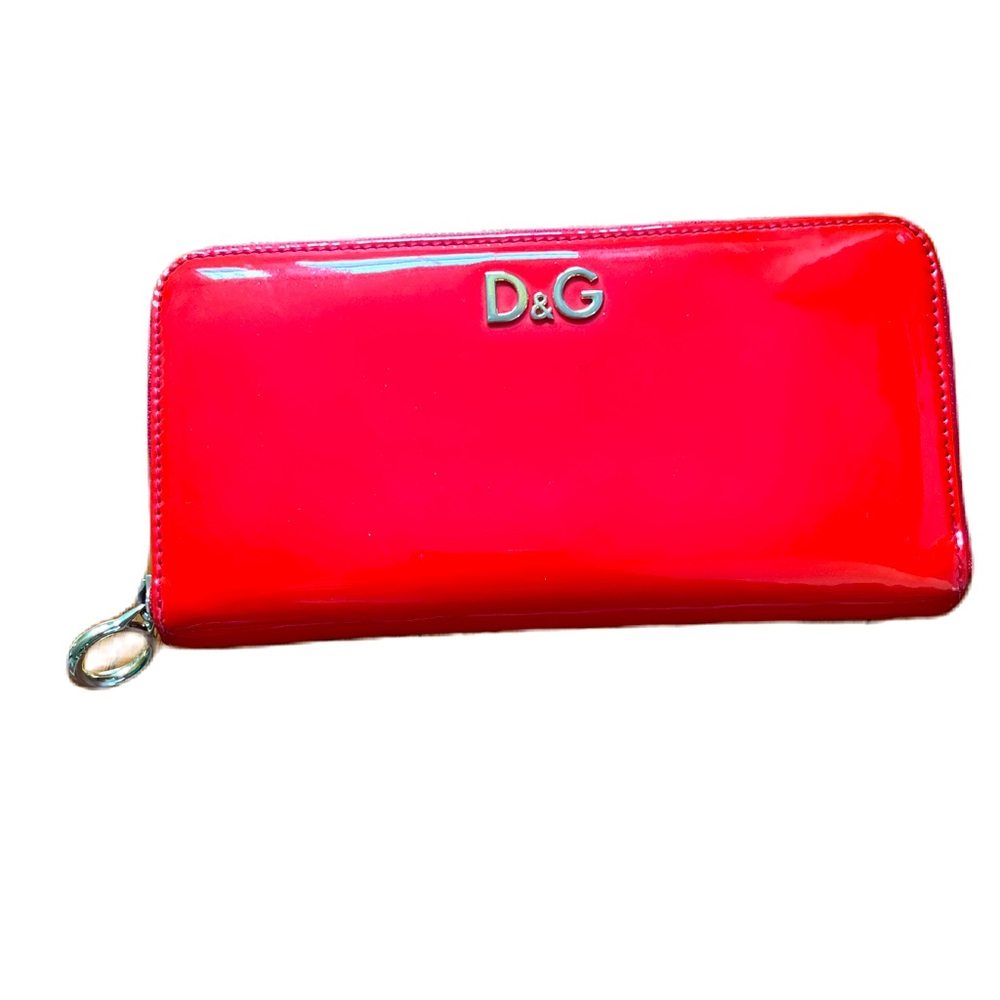 Dolce & Gabbana Red Patent leather Portafogli Vernice zip around wallet